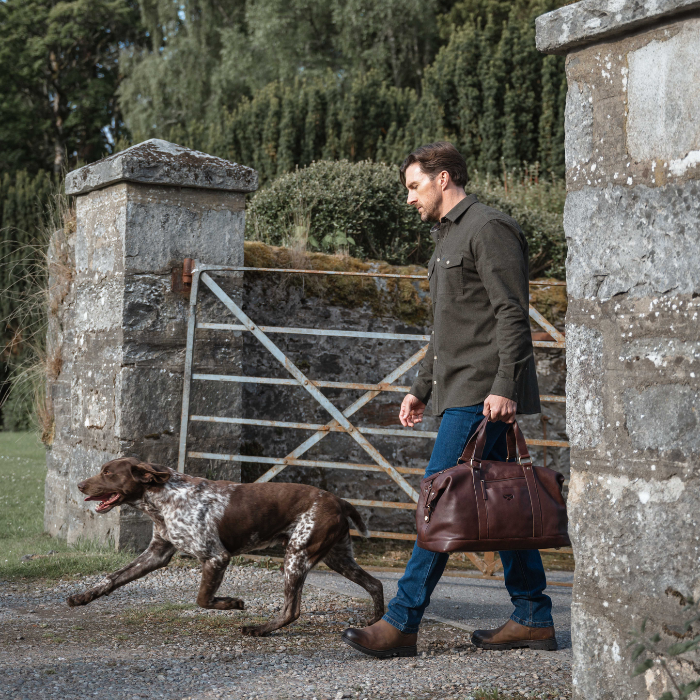 Hoggs Of Fife Monarch Leather Holdall