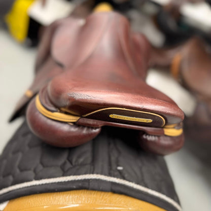 CWD Jump Saddle 17.5 "